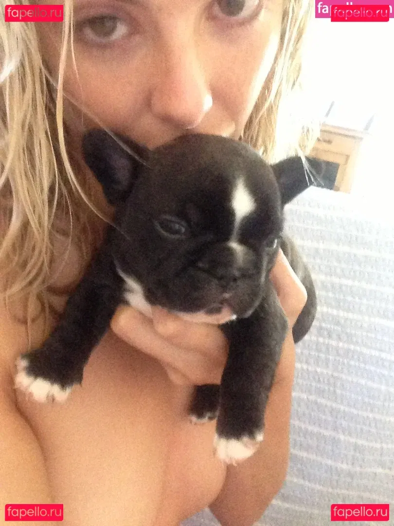 Tamsin Egerton Onlyfans Photo Gallery 