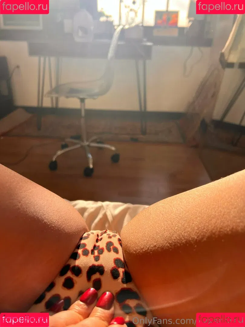xvxandrea Onlyfans Photo Gallery 