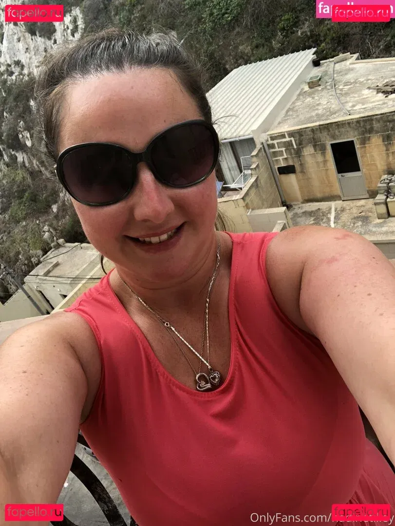 nadinetilley Onlyfans Photo Gallery 