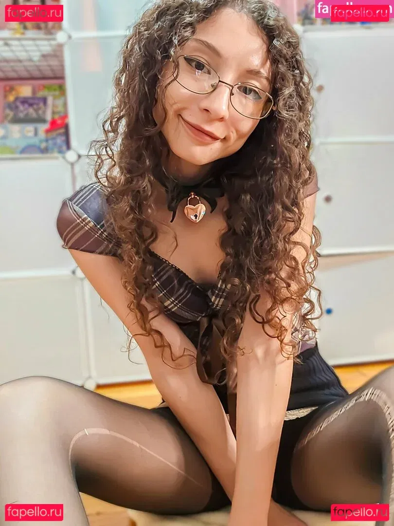 itwhiskarafterdark Onlyfans Photo Gallery 