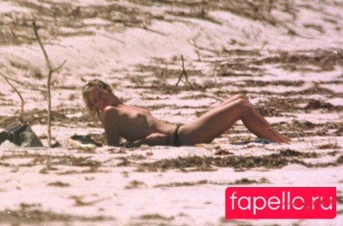 Zoe Ball Nude Onlyfans Photo 10