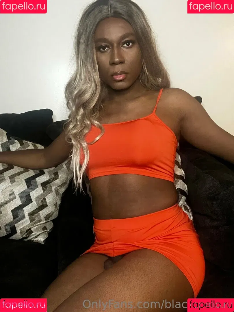 blackbootay Onlyfans Photo Gallery 