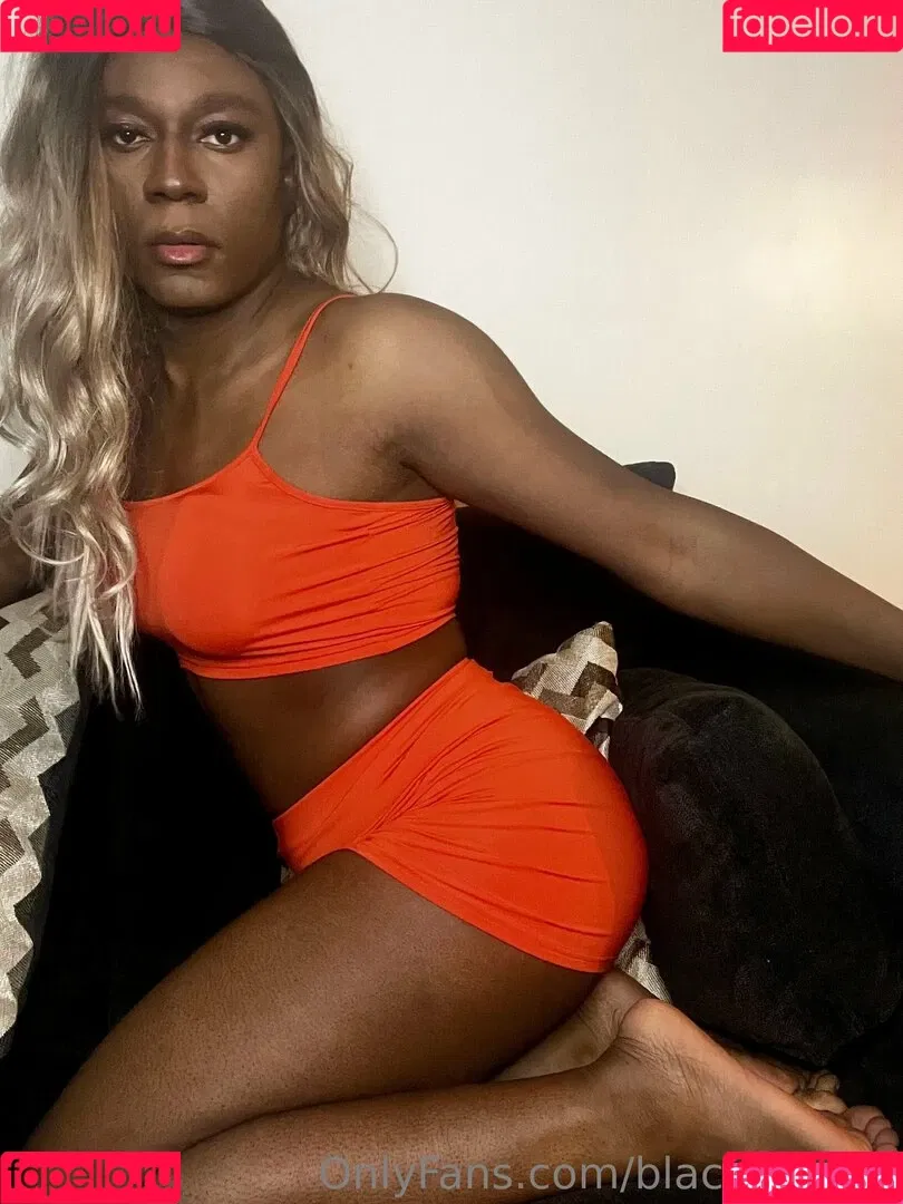 blackbootay Onlyfans Photo Gallery 