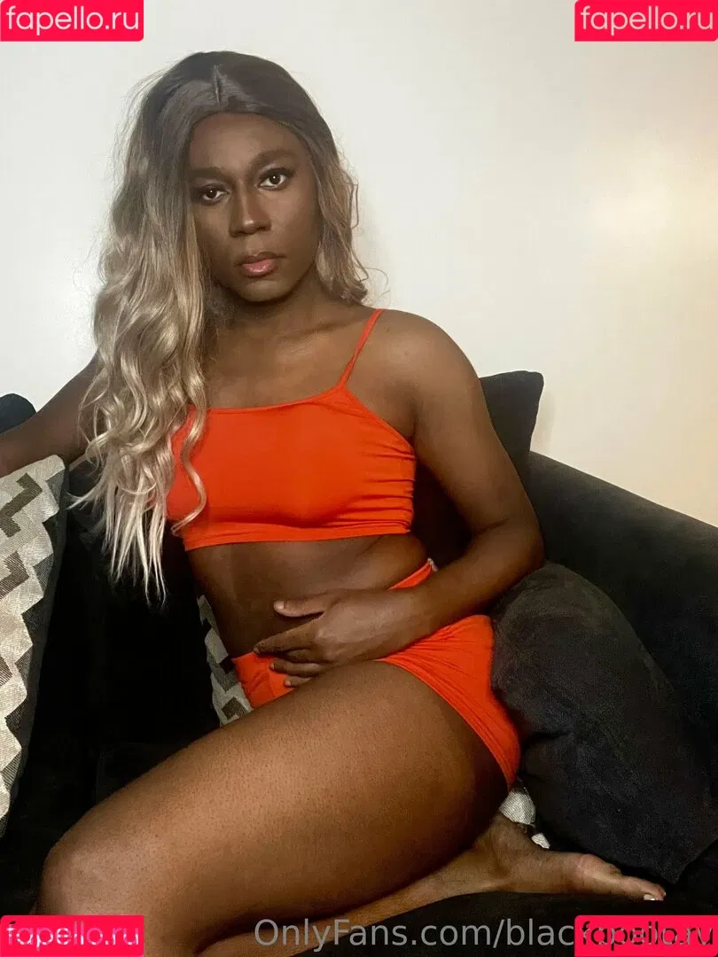 blackbootay Onlyfans Photo Gallery 