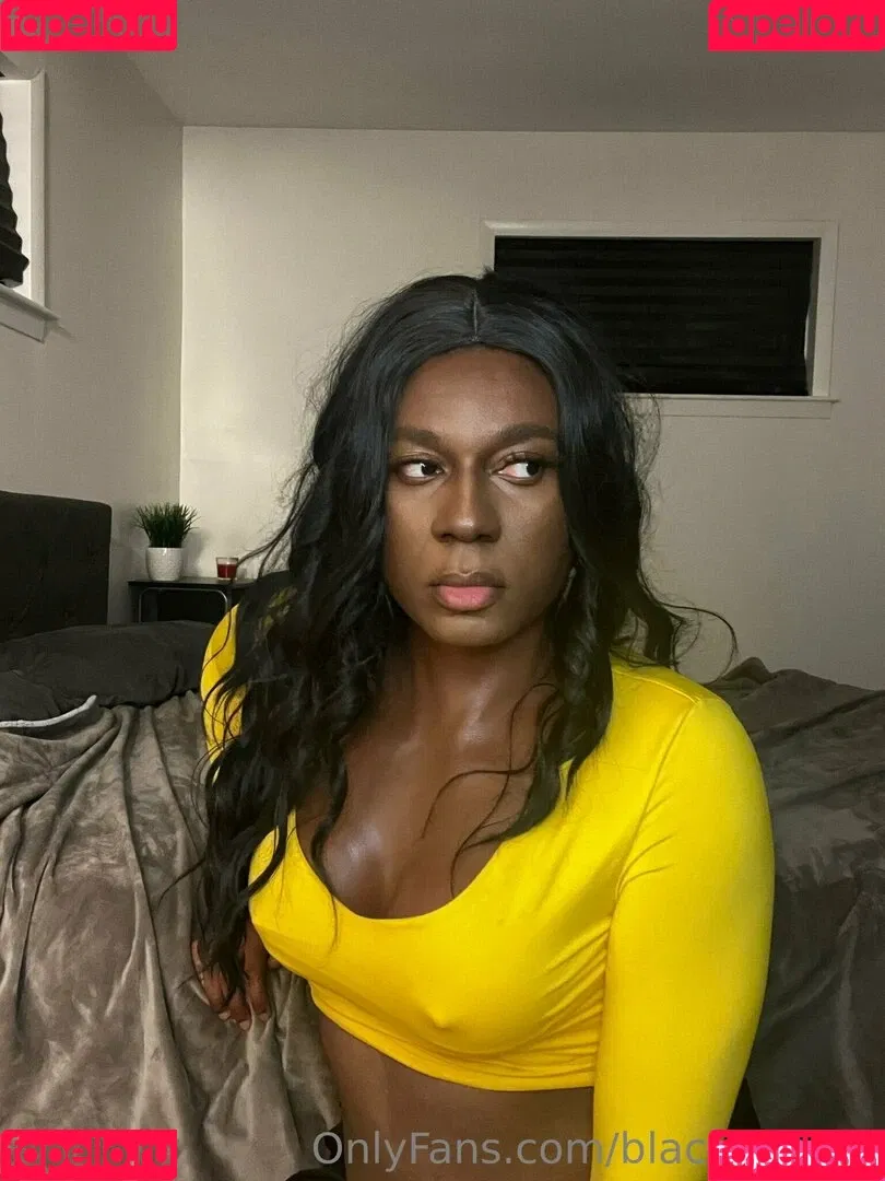 blackbootay Onlyfans Photo Gallery 