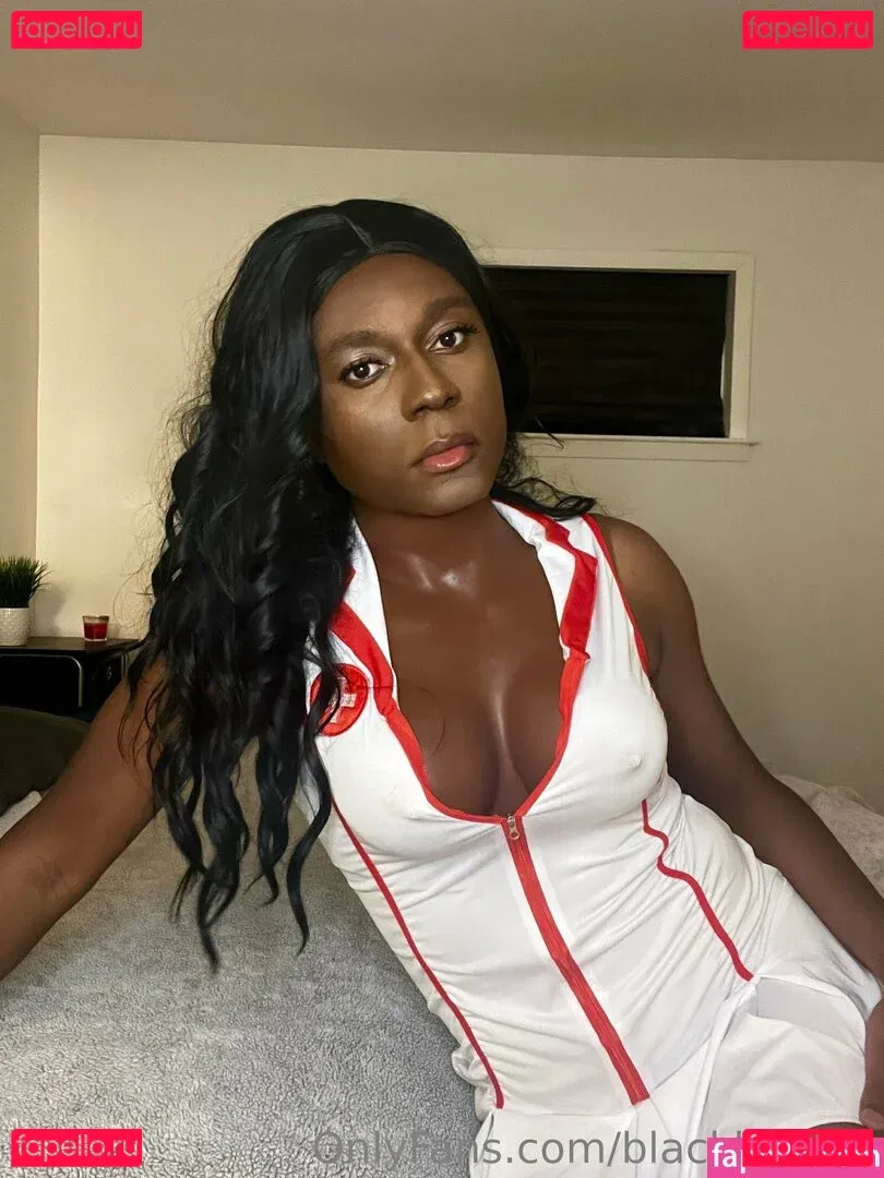 blackbootay Onlyfans Photo Gallery 