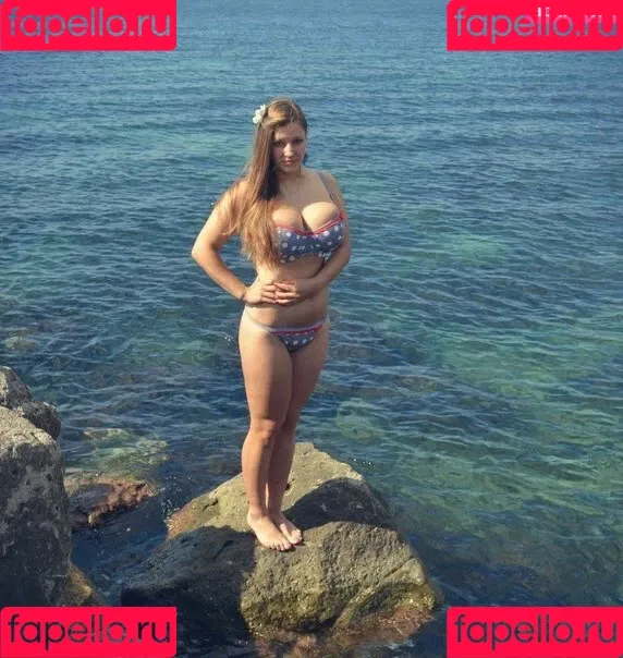 Galina Marian Onlyfans Photo Gallery 