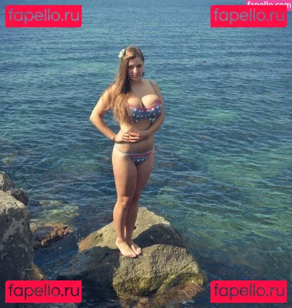 Galina Marian Onlyfans Photo Gallery 