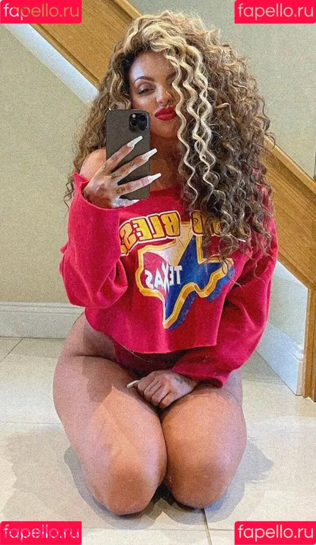 Jesy Nelson Onlyfans Photo Gallery 