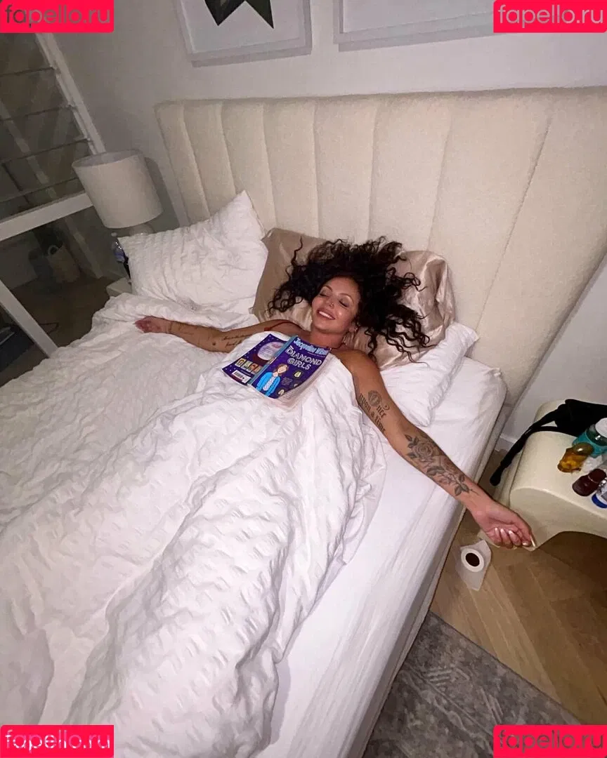 Jesy Nelson Onlyfans Photo Gallery 
