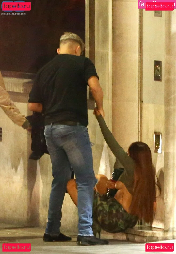 Jesy Nelson Onlyfans Photo Gallery 