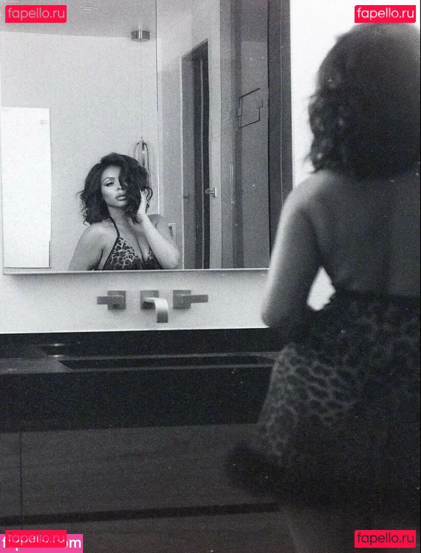 Jesy Nelson Onlyfans Photo Gallery 