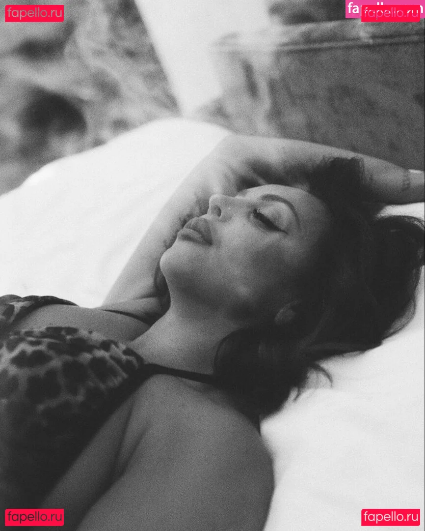 Jesy Nelson Onlyfans Photo Gallery 