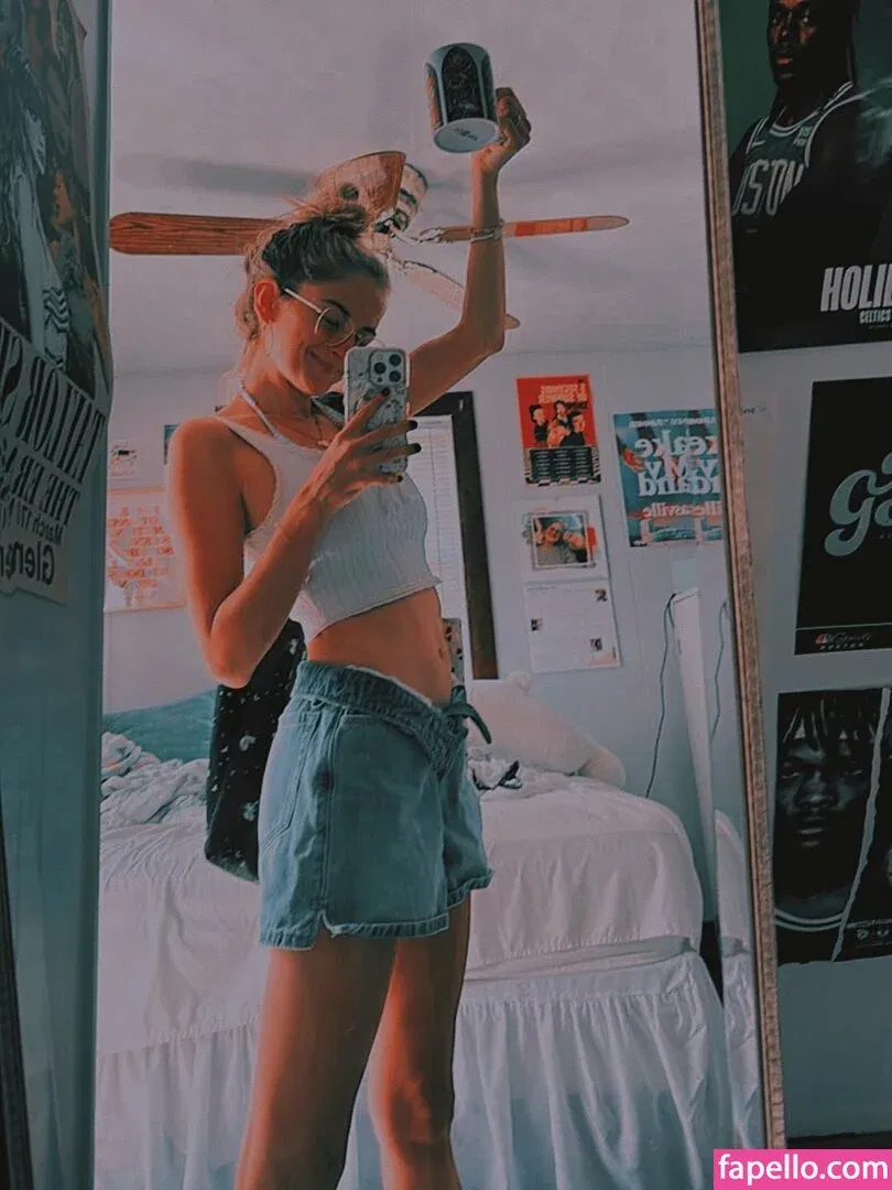 Mary Sue Onlyfans Photo Gallery 