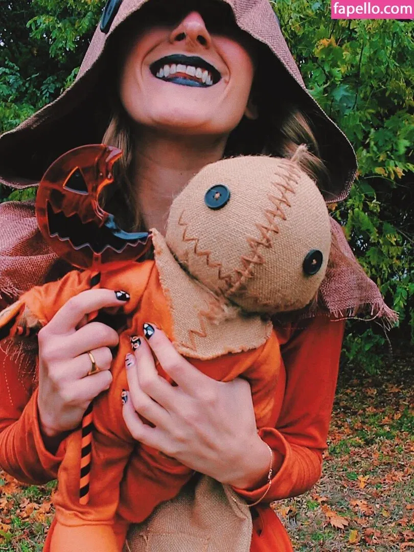 Mary Sue Onlyfans Photo Gallery 