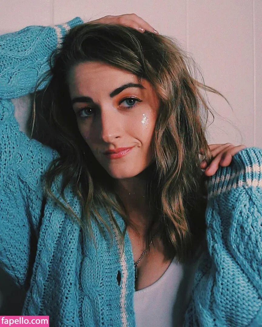 Mary Sue Onlyfans Photo Gallery 