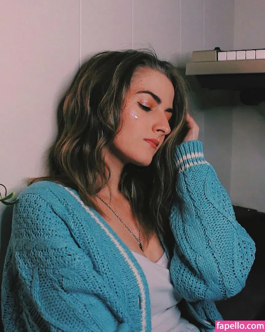 Mary Sue Onlyfans Photo Gallery 