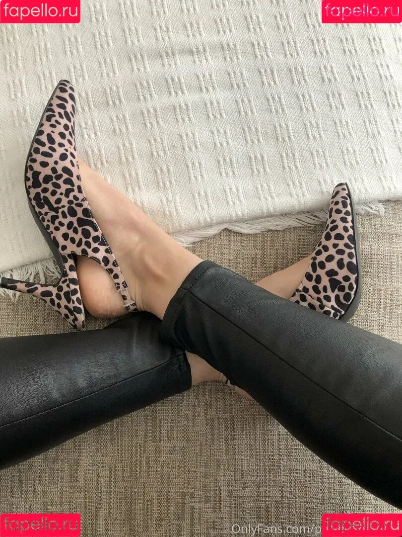 perfectteenfeet Onlyfans Photo Gallery 