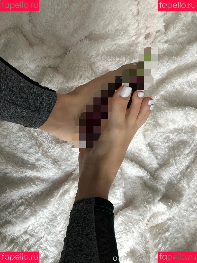 perfectteenfeet Onlyfans Photo Gallery 