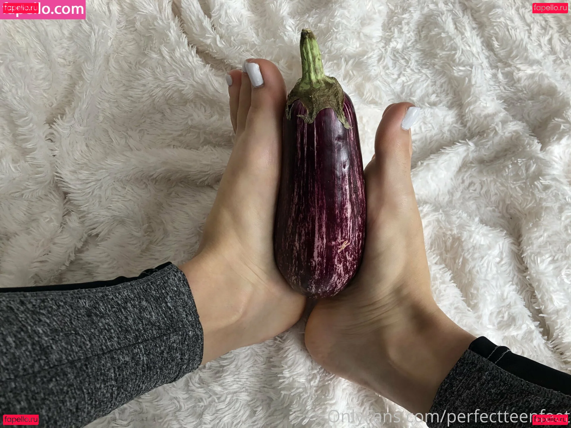 perfectteenfeet Onlyfans Photo Gallery 