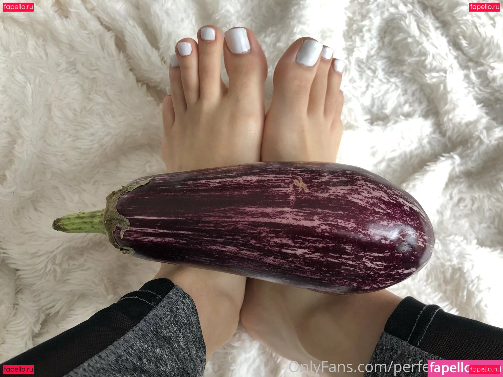 perfectteenfeet Onlyfans Photo Gallery 