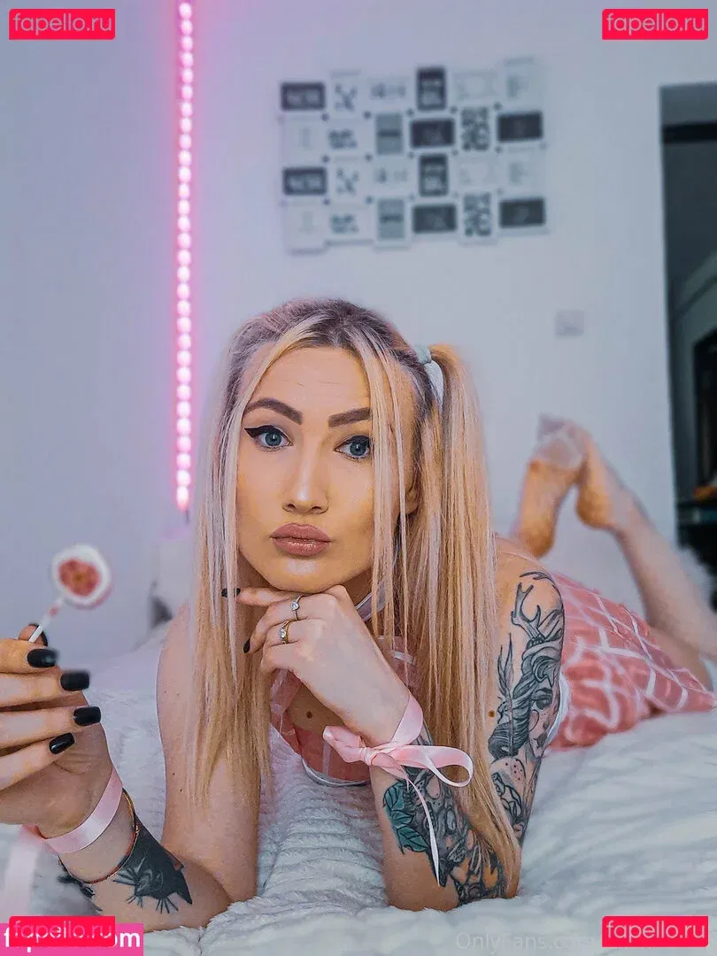 okamibabe Onlyfans Photo Gallery 