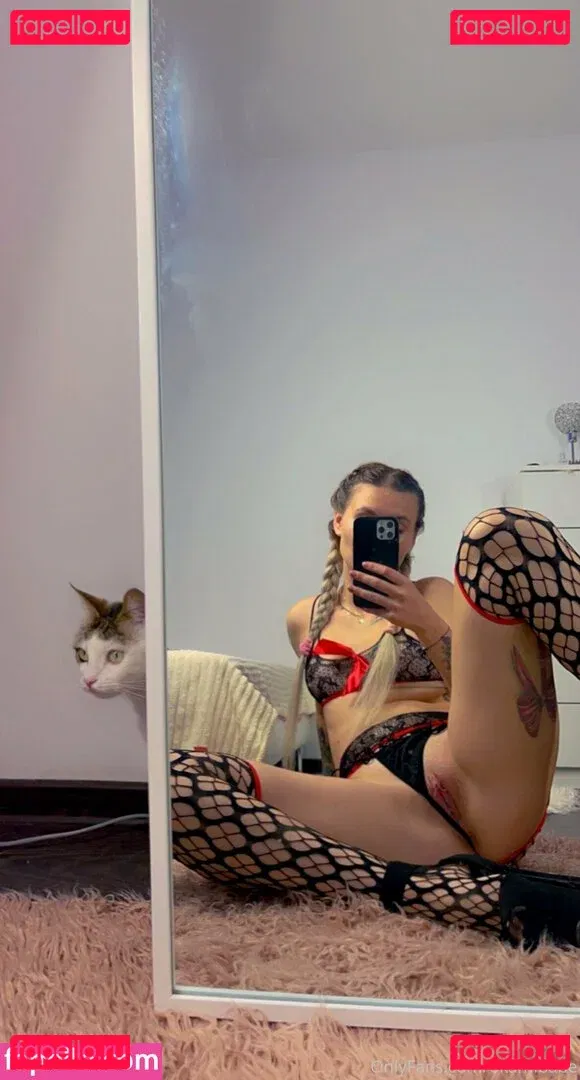 okamibabe Onlyfans Photo Gallery 