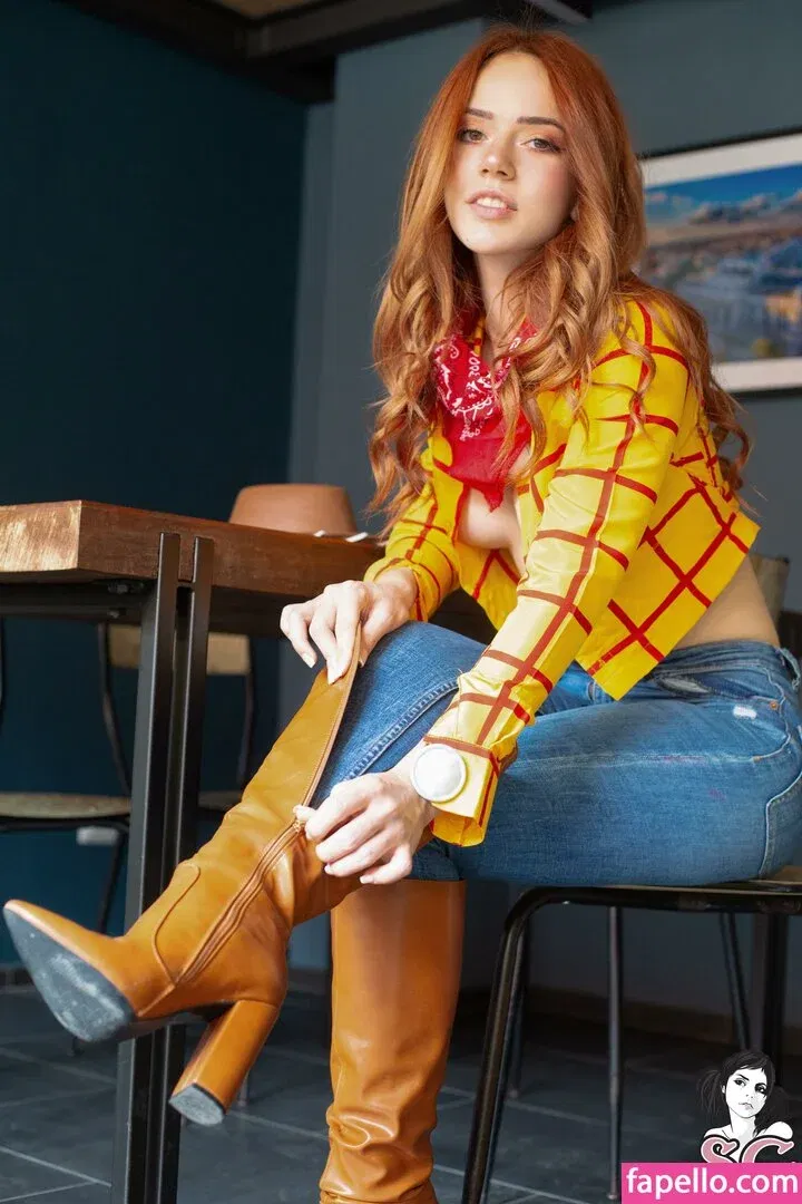 Ceciamix Onlyfans Photo Gallery 