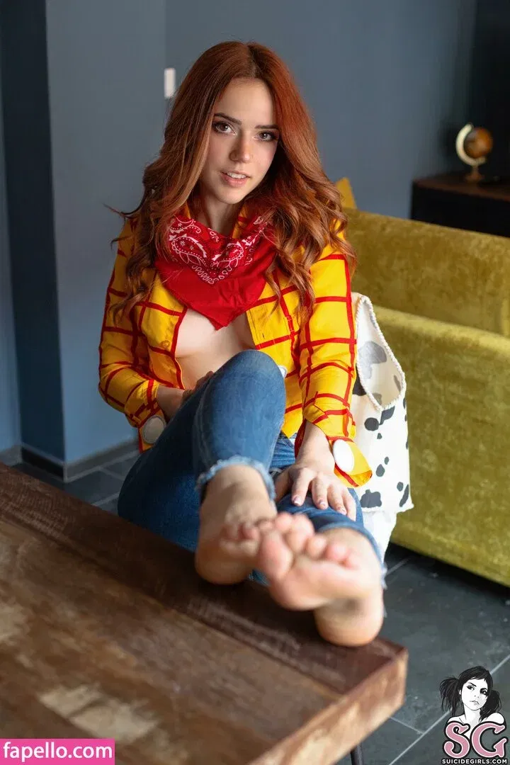 Ceciamix Onlyfans Photo Gallery 