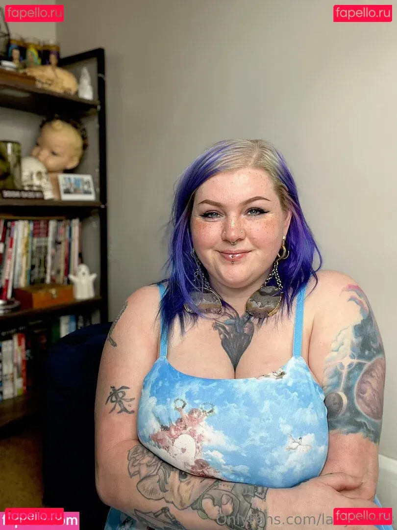 ladyicarus Onlyfans Photo Gallery 