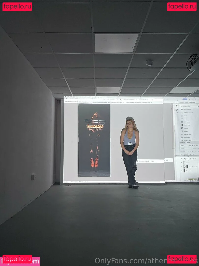 athenaskisses Onlyfans Photo Gallery 