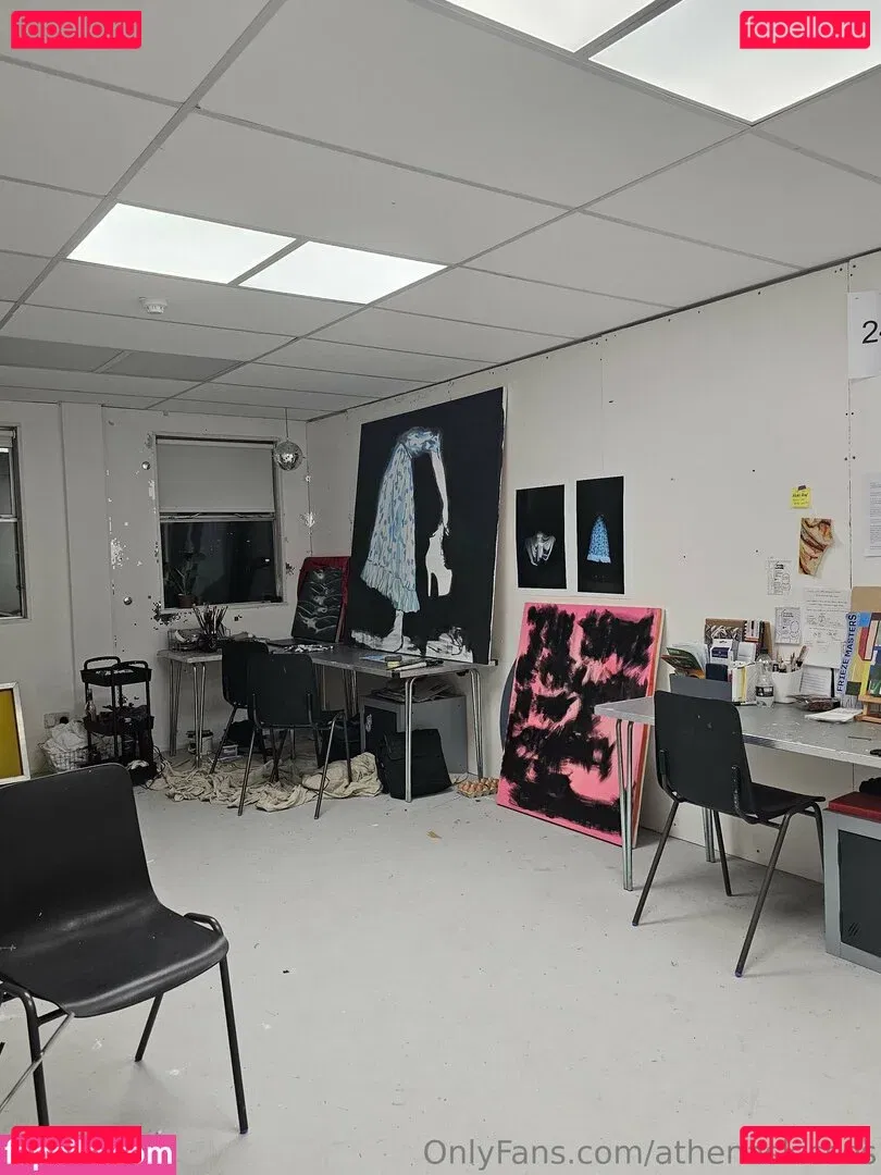 athenaskisses Onlyfans Photo Gallery 