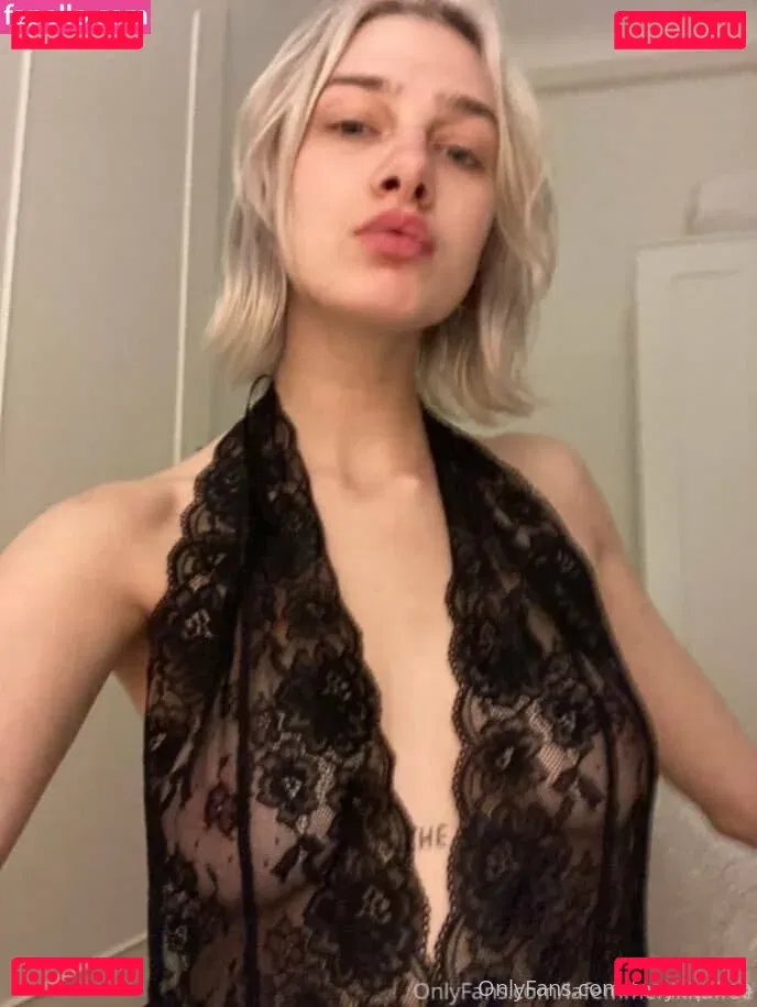 selenaadoll1 Onlyfans Photo Gallery 