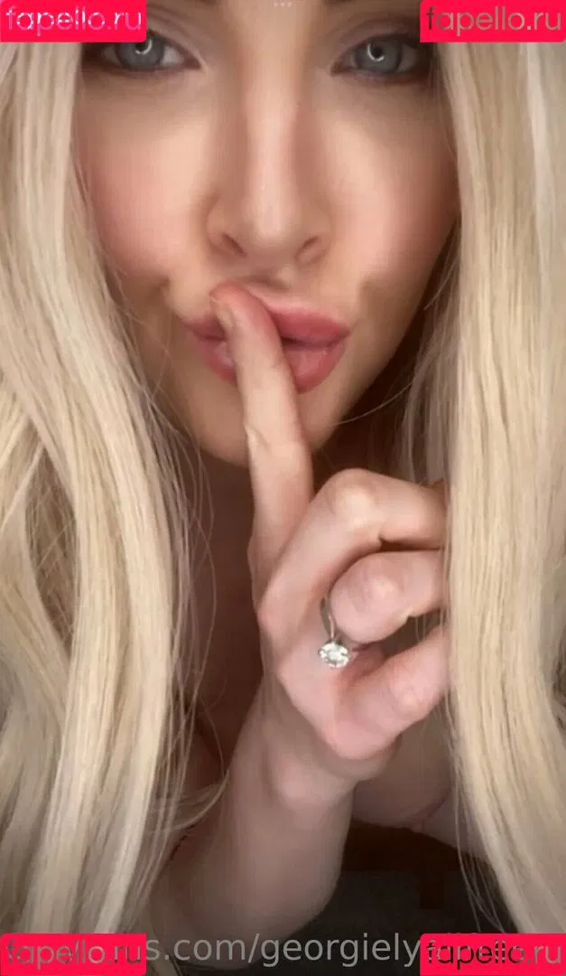 stepmomgeorgie Onlyfans Photo Gallery 