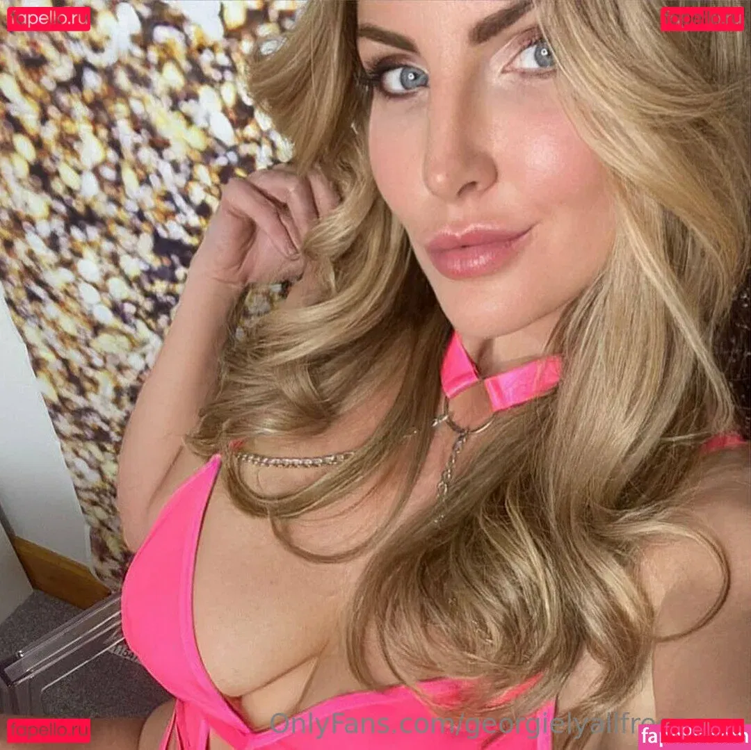 stepmomgeorgie Onlyfans Photo Gallery 