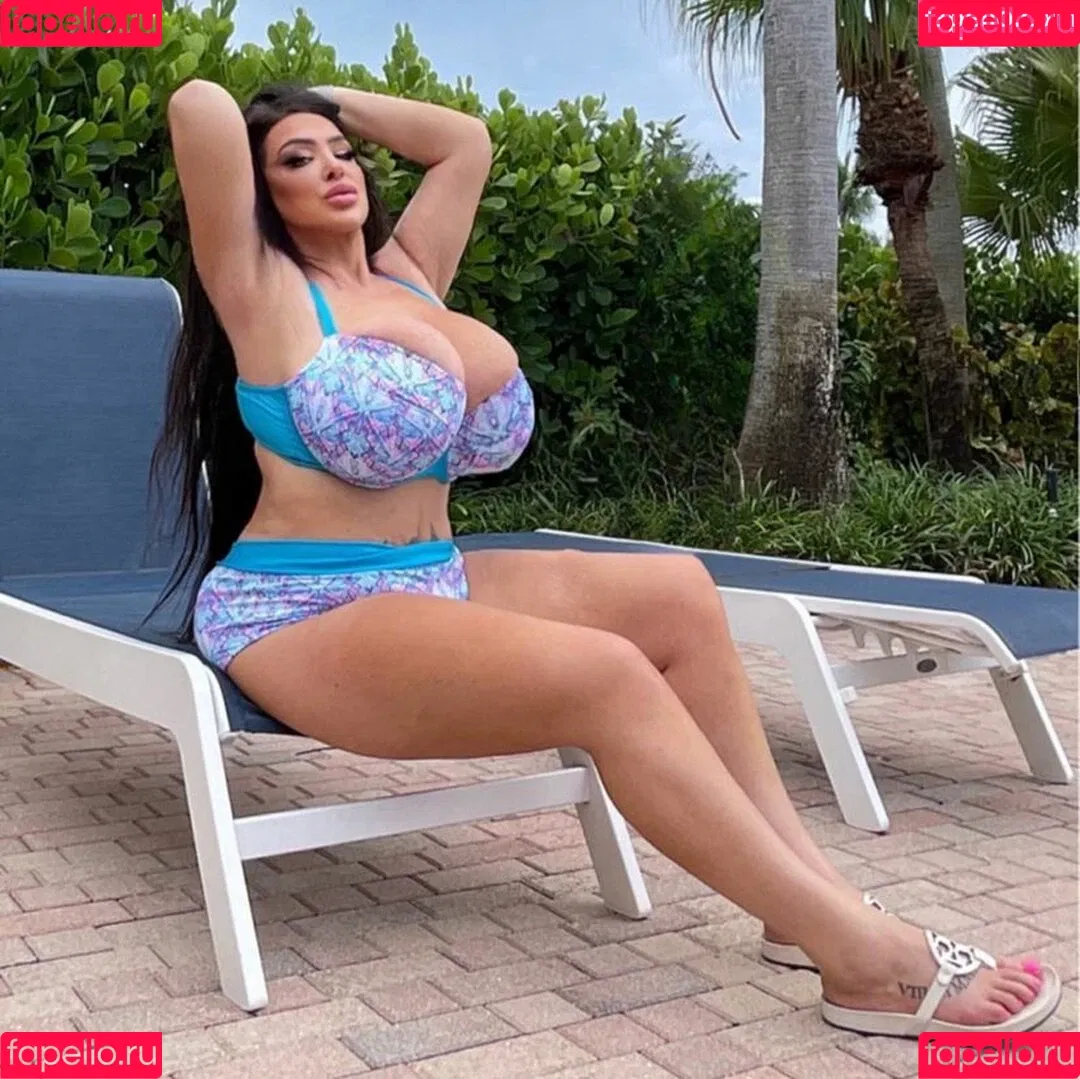 Kristine J Onlyfans Photo Gallery 