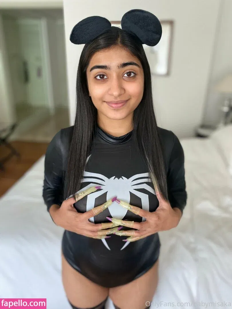 Babymisaka Onlyfans Photo Gallery 