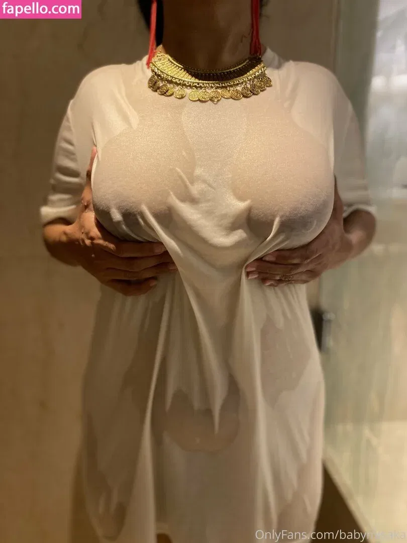 Babymisaka Onlyfans Photo Gallery 