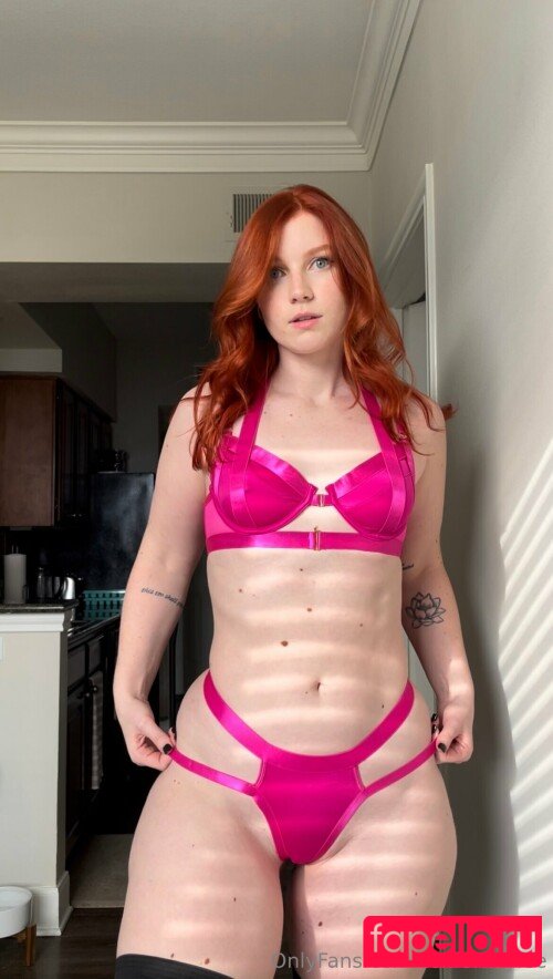 Kaylee Cox Nude Onlyfans Photo 13