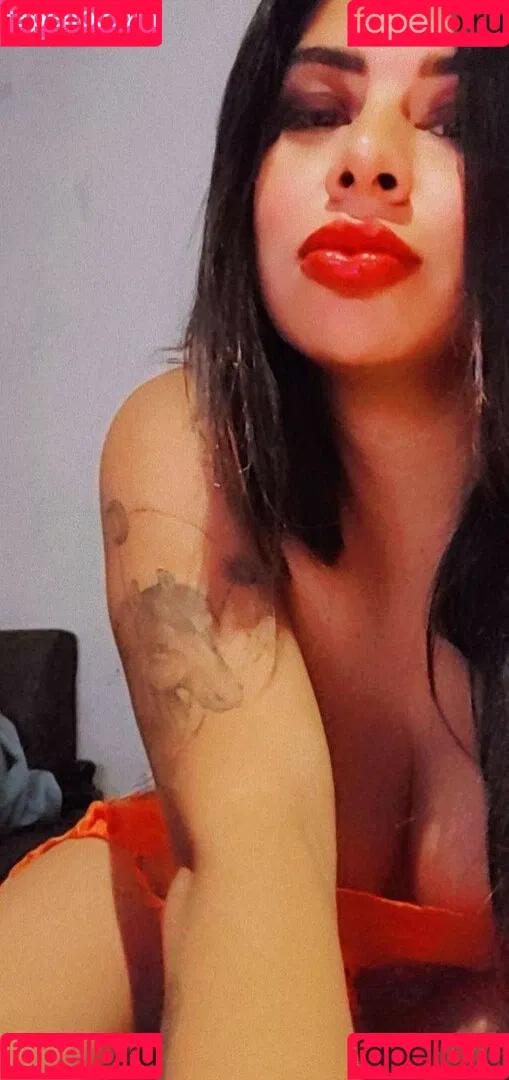 Daniele Mara Valentino Onlyfans Photo Gallery 