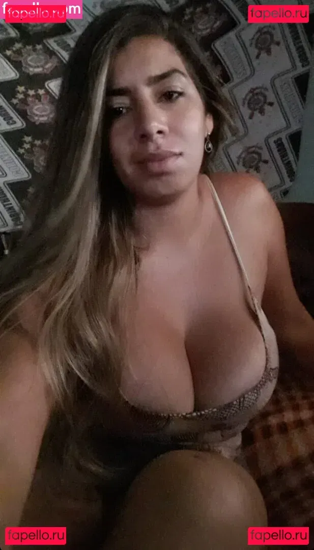 Daniele Mara Valentino Onlyfans Photo Gallery 