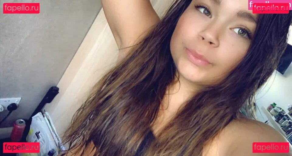 Shannon Dacombe Onlyfans Photo Gallery 