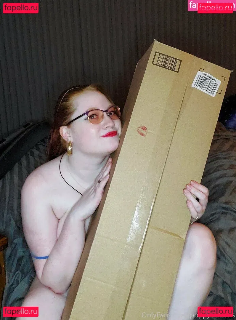 mspoppybuttons Onlyfans Photo Gallery 