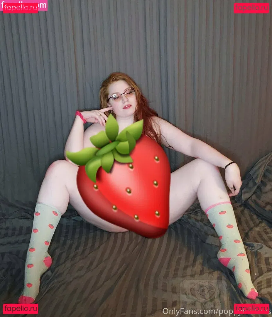 mspoppybuttons Onlyfans Photo Gallery 