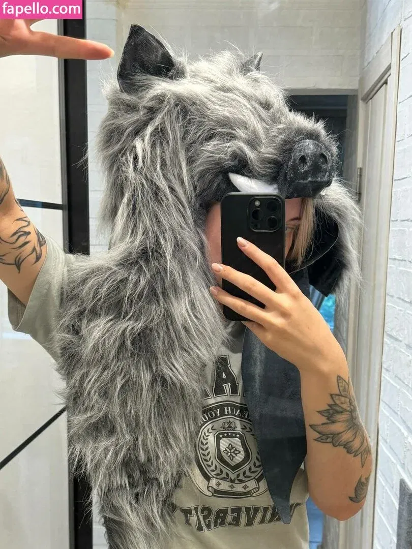 Dolchstosss Onlyfans Photo Gallery 