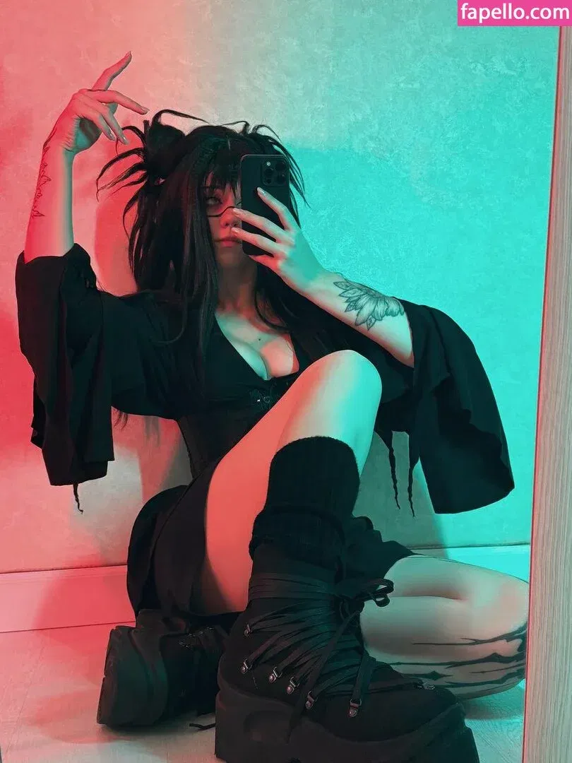 Dolchstosss Onlyfans Photo Gallery 