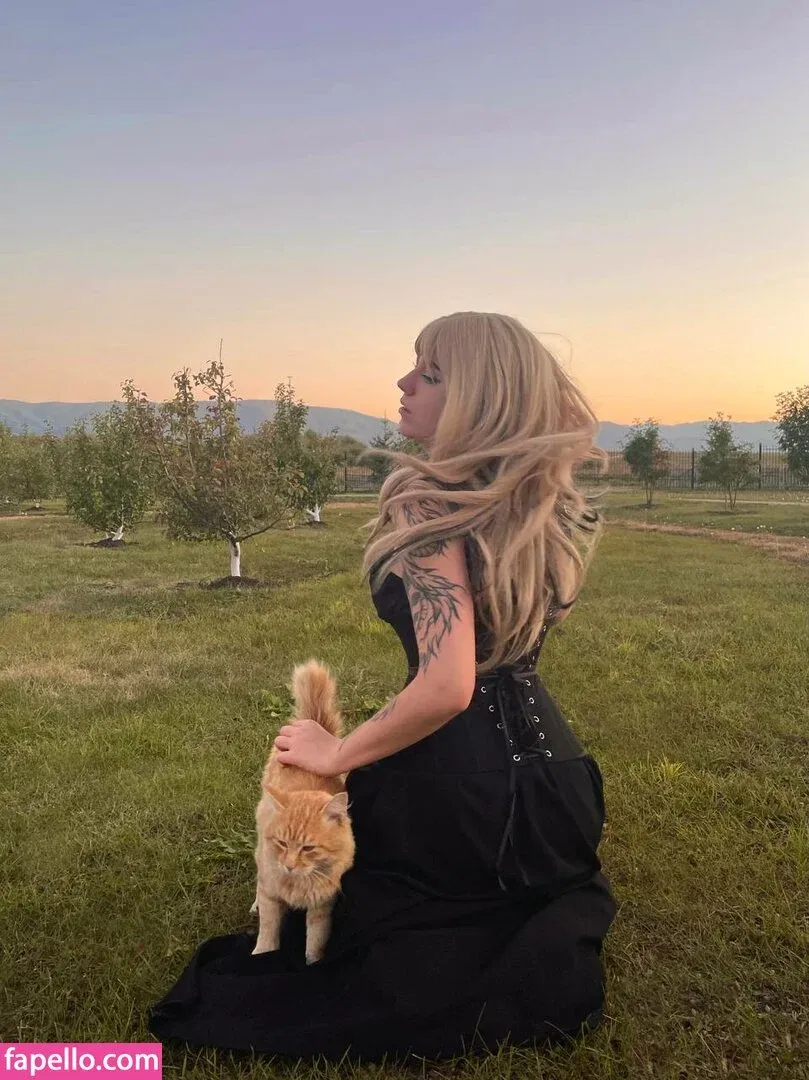 Dolchstosss Onlyfans Photo Gallery 