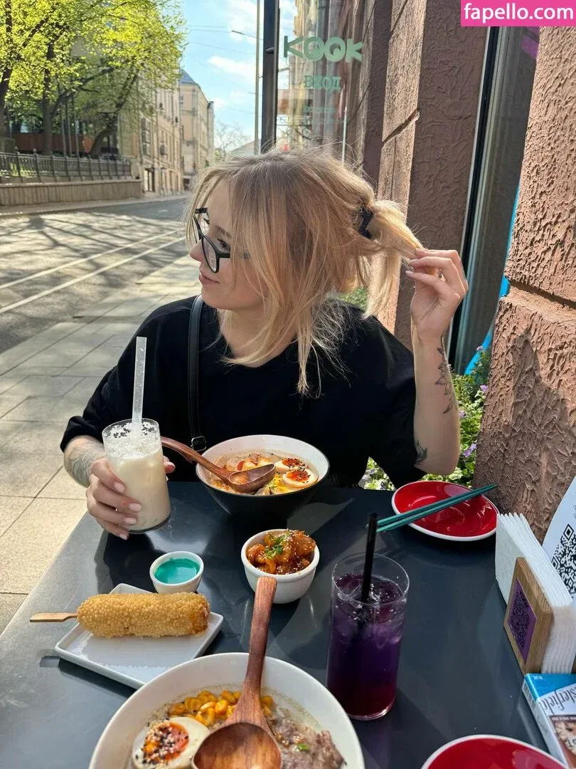 Dolchstosss Onlyfans Photo Gallery 