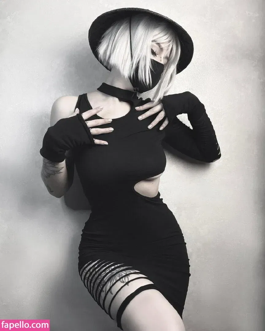 Dolchstosss Onlyfans Photo Gallery 