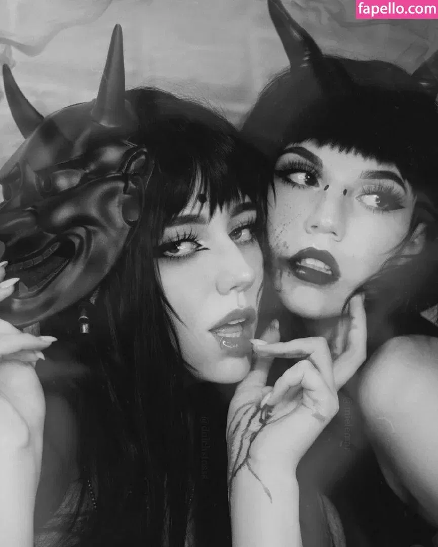 Dolchstosss Onlyfans Photo Gallery 